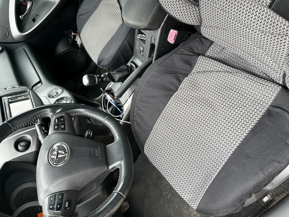 Vand toyota rav 4din 2010