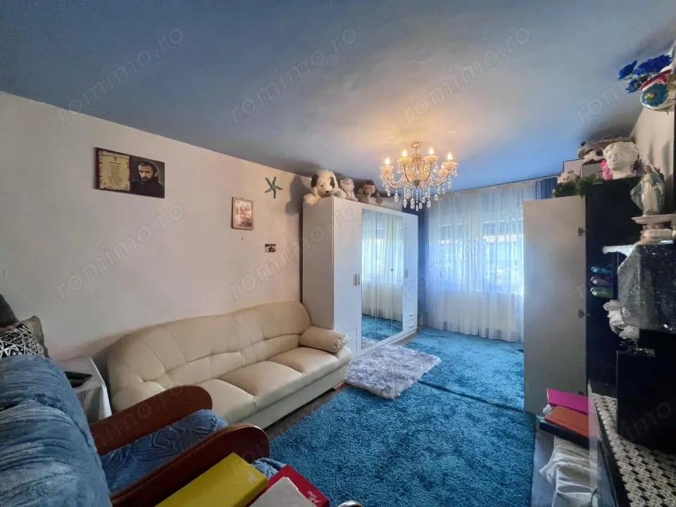  Apartament modern, 2 camere, 43 mp, decomandat, mobilat si utilat - Lipovei