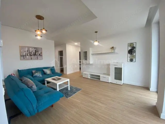 3 camere Damaroaia lux prima inchiriere