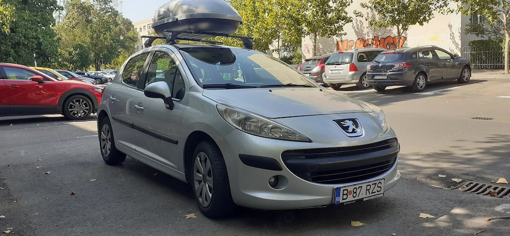 Inchiriez peugeot 207 1,4 hdi,  pentru glovo,taz ,bolt,