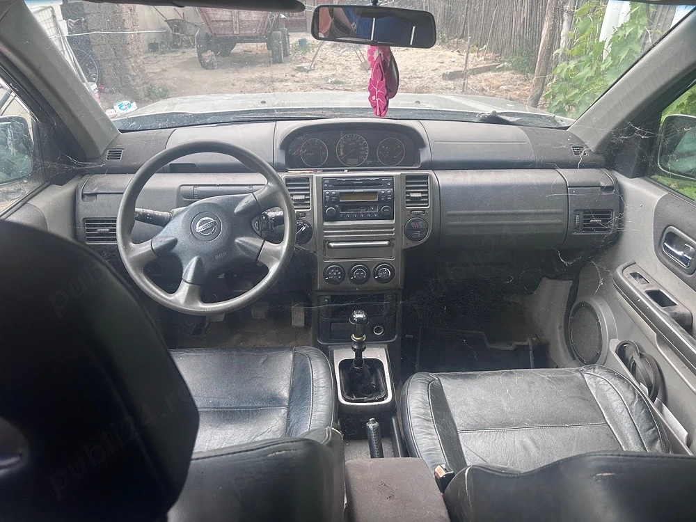 dezmembrez nissan x trail t30 4x4
