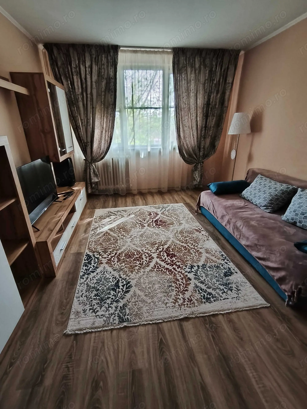 Apartament 2 camere de închiriat Berceni Parcare inclusă