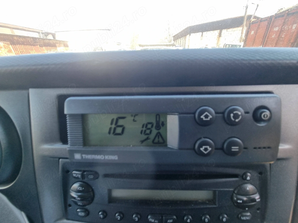 Iveco Daily frigorific congelator an 2013 volan pe dreapta