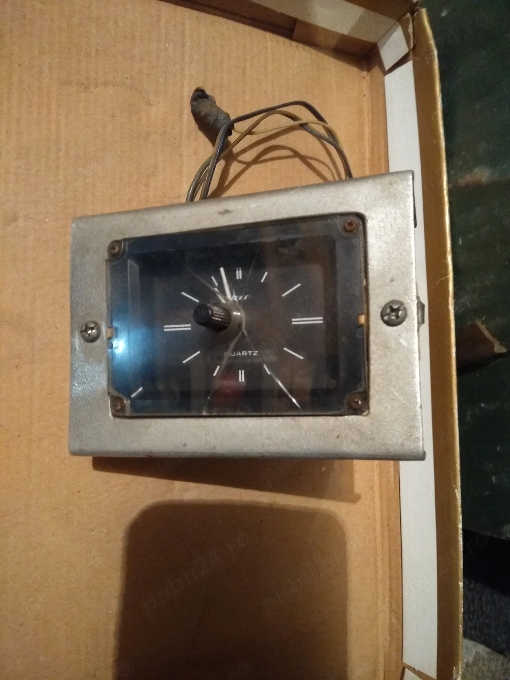 Ceas (Orologiu) suplimentar pt bord auto