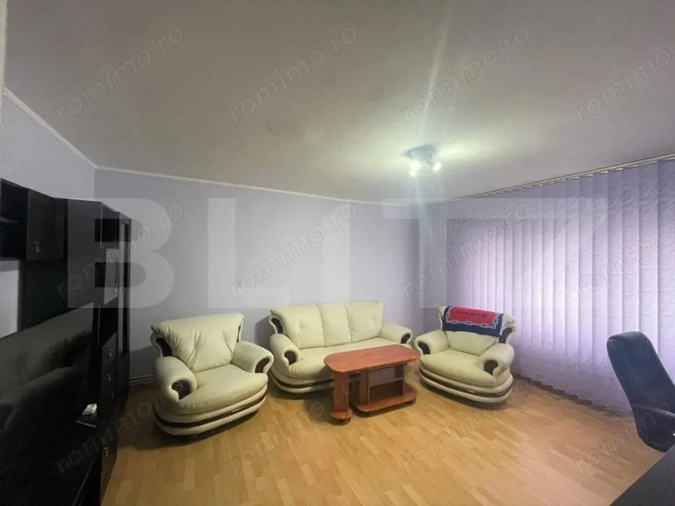 Apartament 2 camere, decomandat,  70 mp, zona strazii Bucuresti