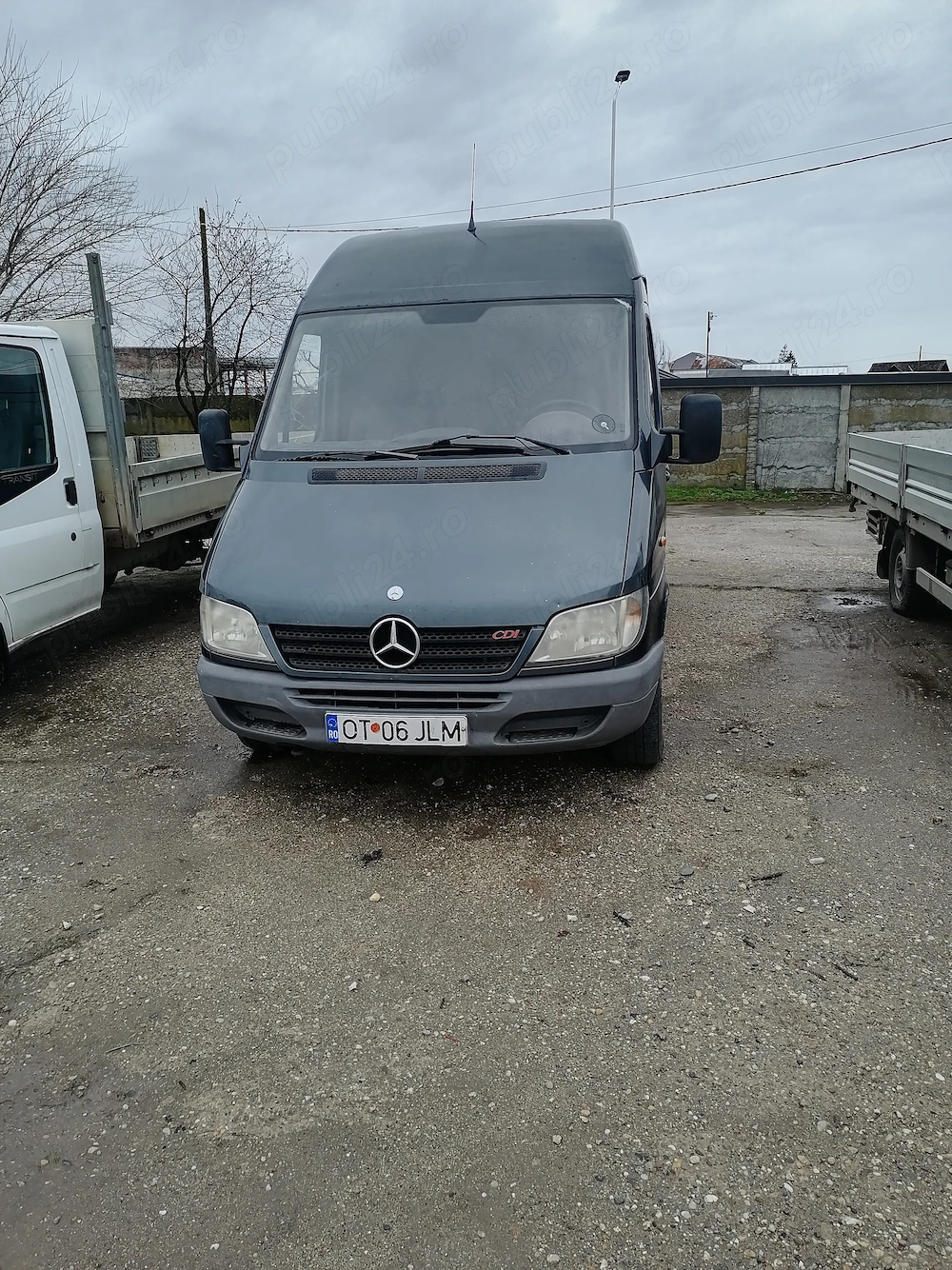 Vând Mercedes Benz Sprinter 