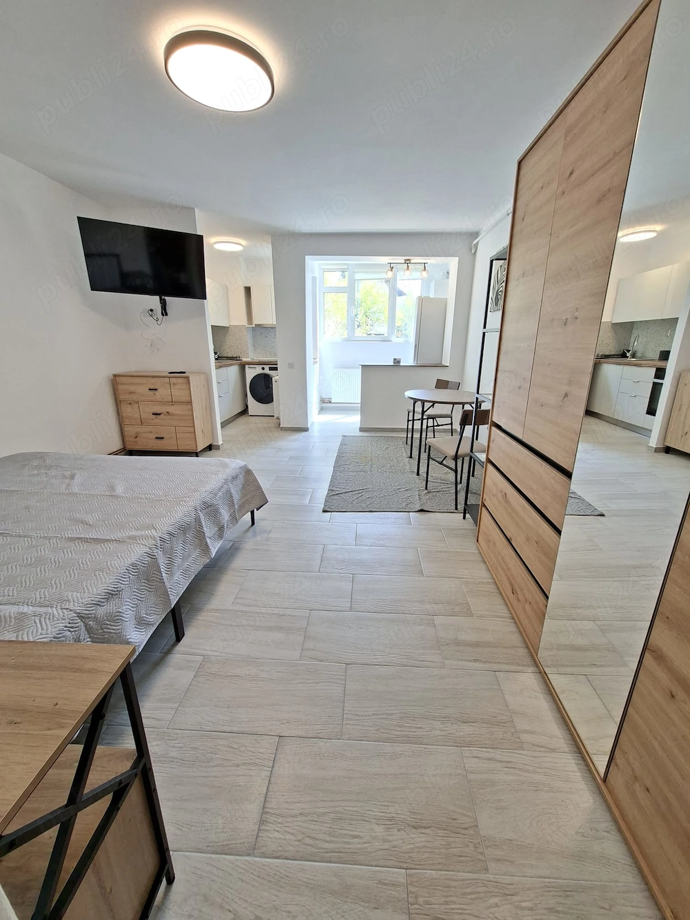 Inchiriez garsoniera zona Mihai Viteazu renovata la cheie