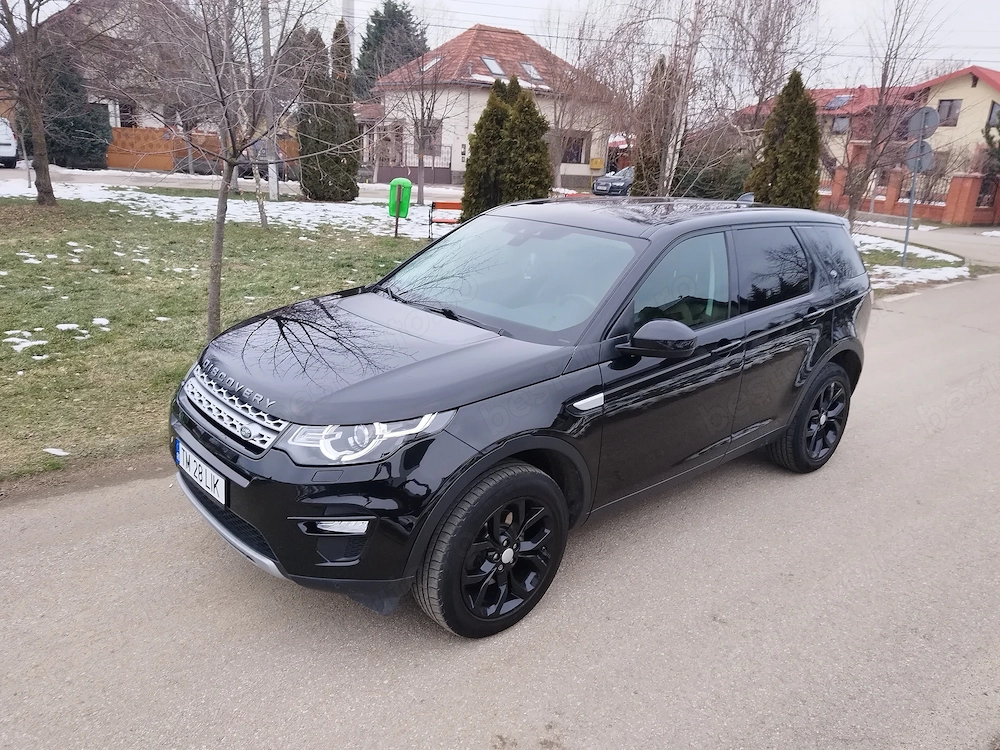 Land Rover Discovery Sport 2.0 D an 2017cu 180 cp,4x4,automat