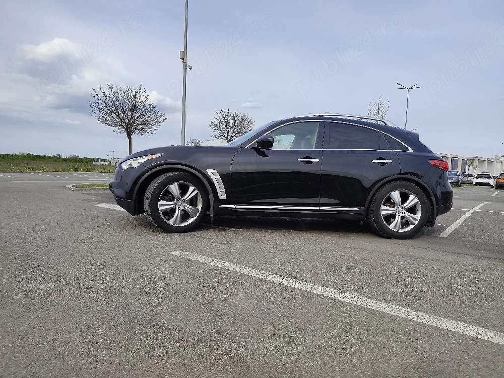 Infiniti FX35 Premium AWD
