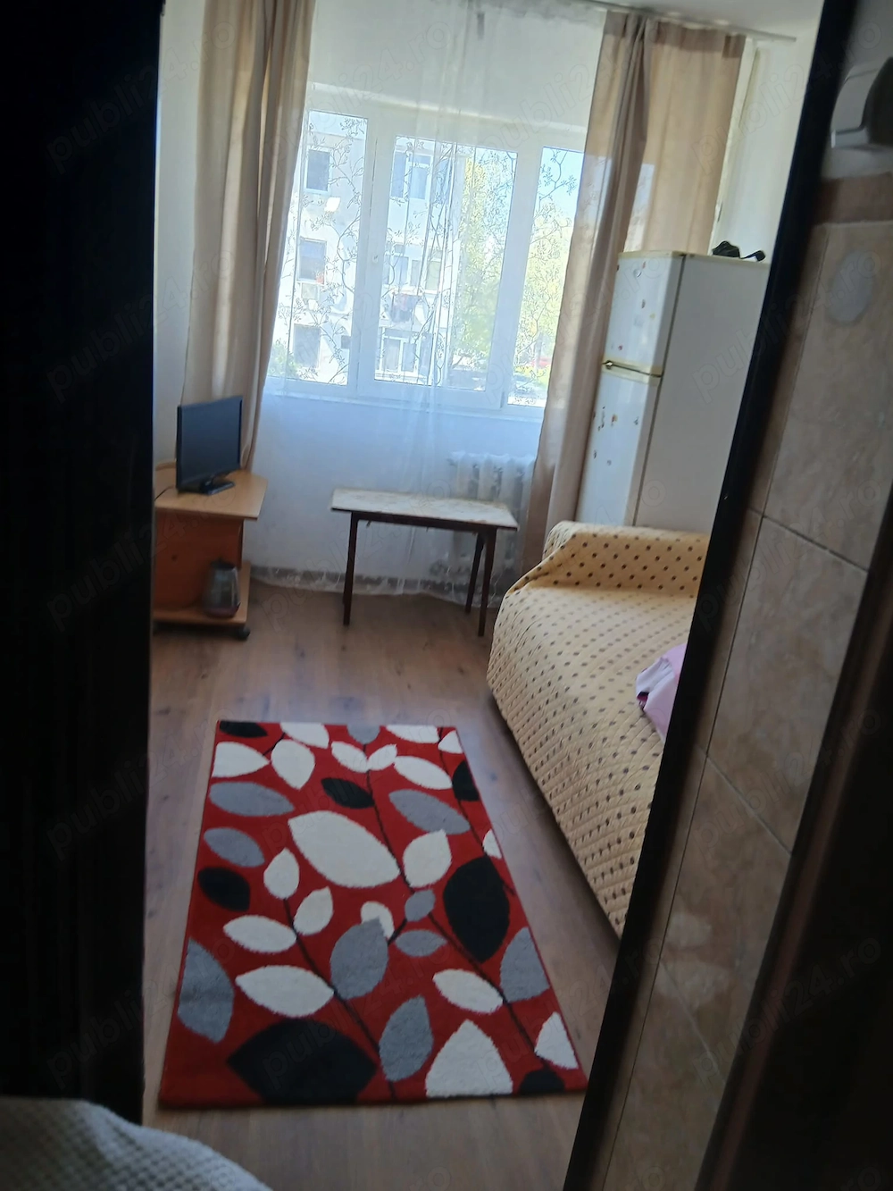 Închiriez garsonieră în regim hotelier sud 15 mp