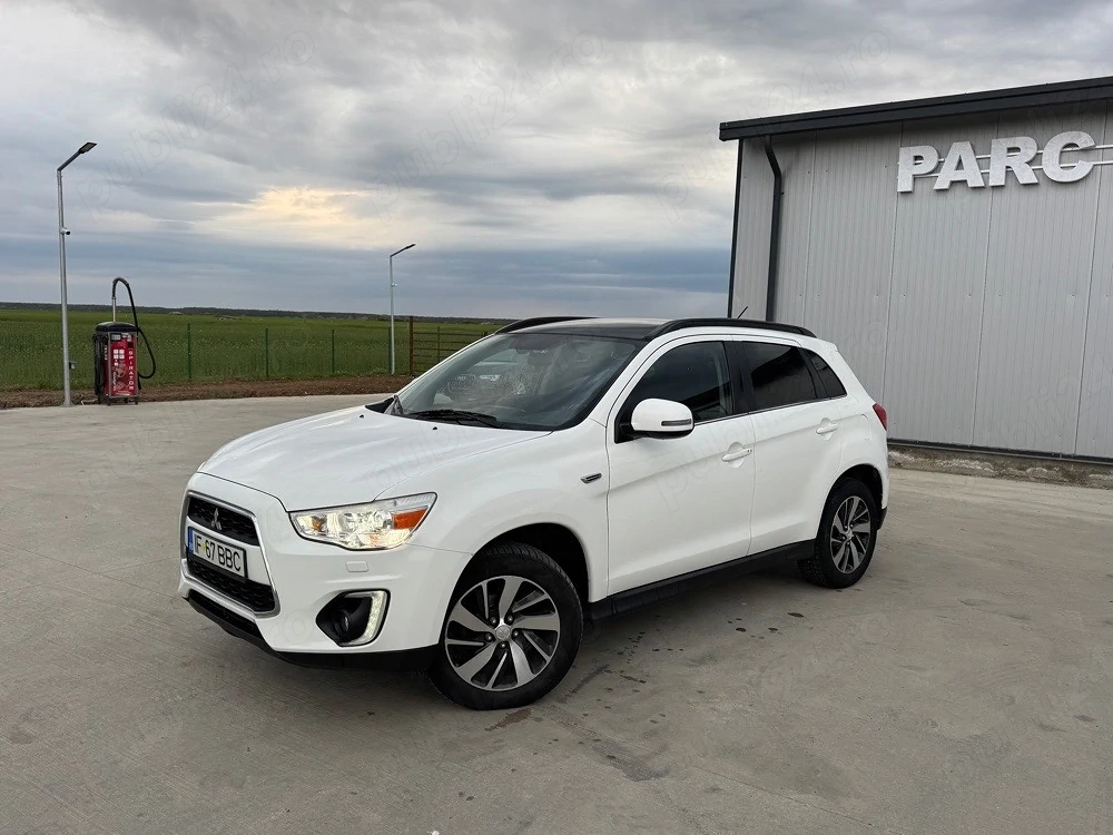 Mitsubishi Asx automat panorama xenon navi camera 4x4 garantie