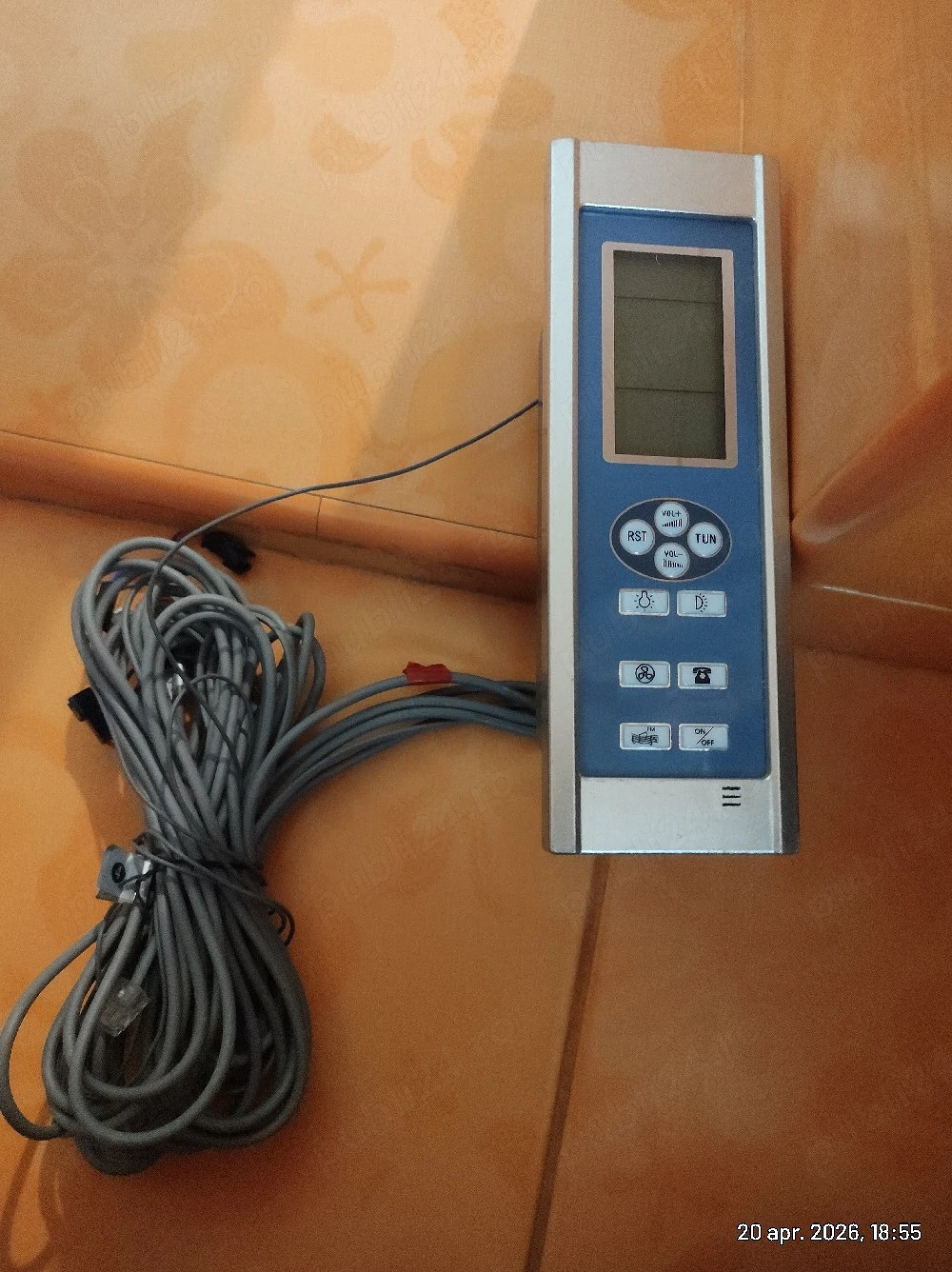 Consola radio cabina dus