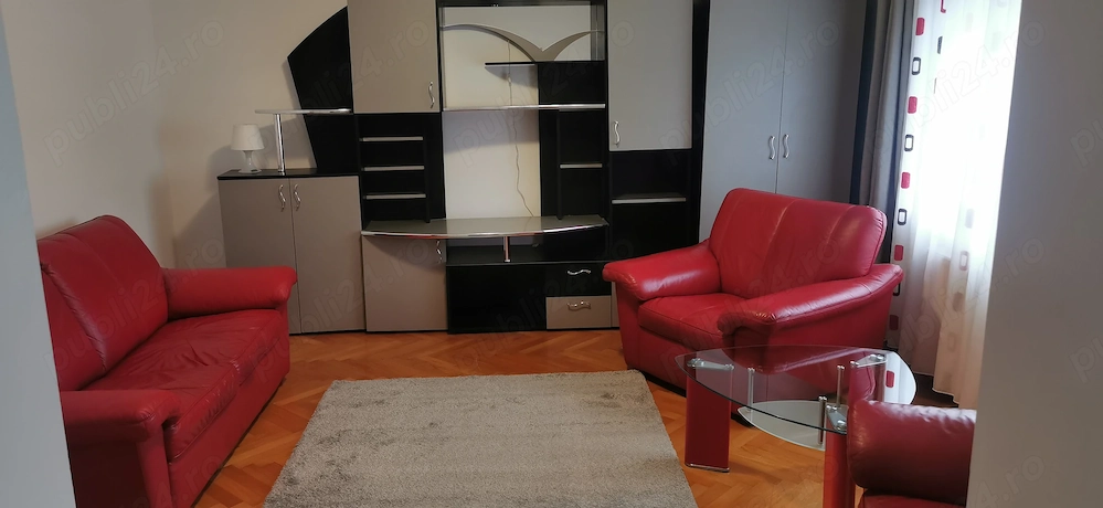 Apartament 3camere la casa 