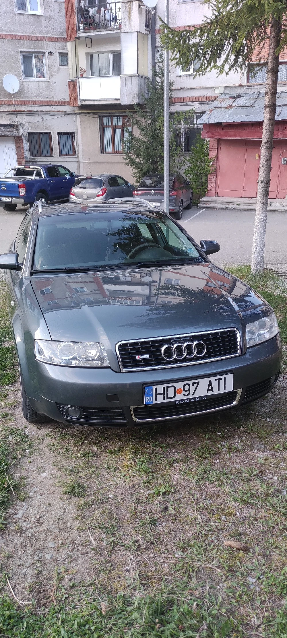 se vinde AUDI A4 