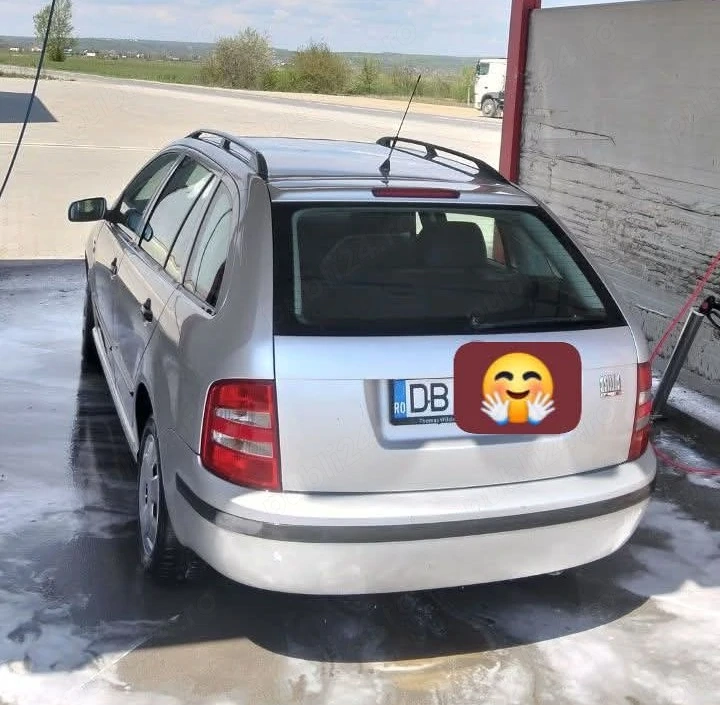 Vând scoda fabia 