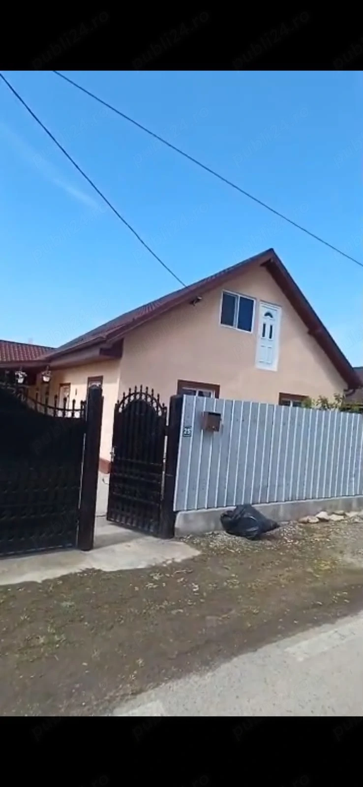 DE VANZARE casa renovata in anul 2021 NISIPORESTI