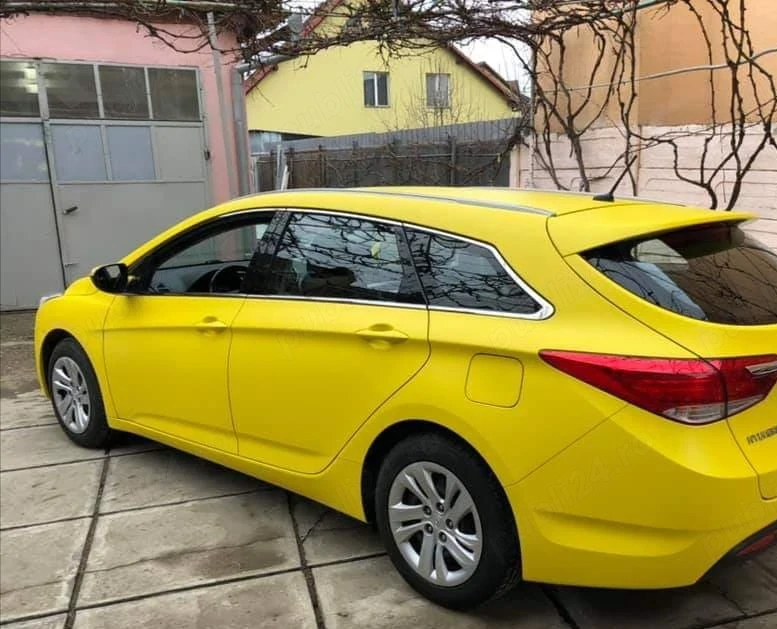 Vând Hyundai i 40 