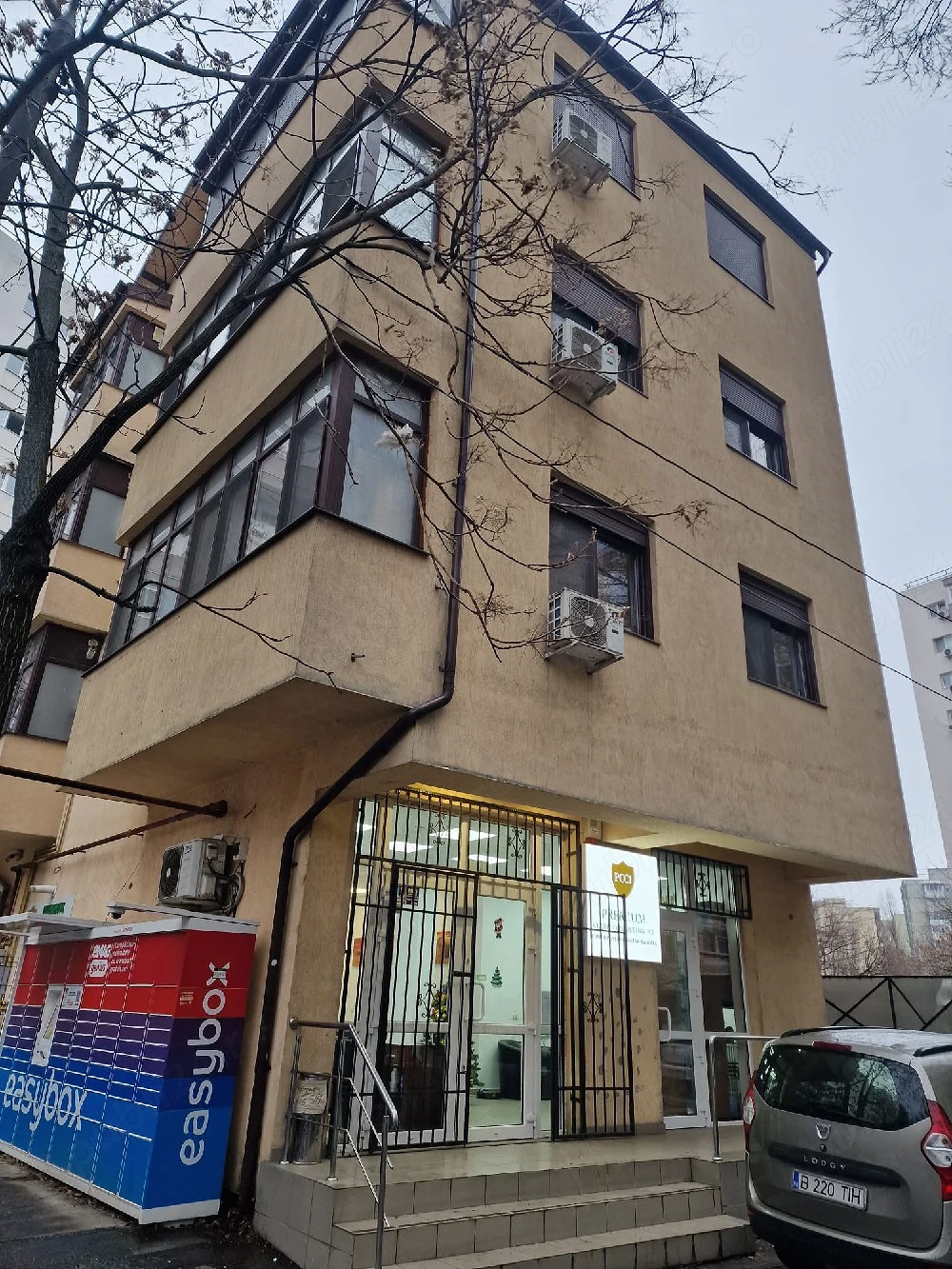 Inchiriez Spațiu comercial,birou ,cabinet 