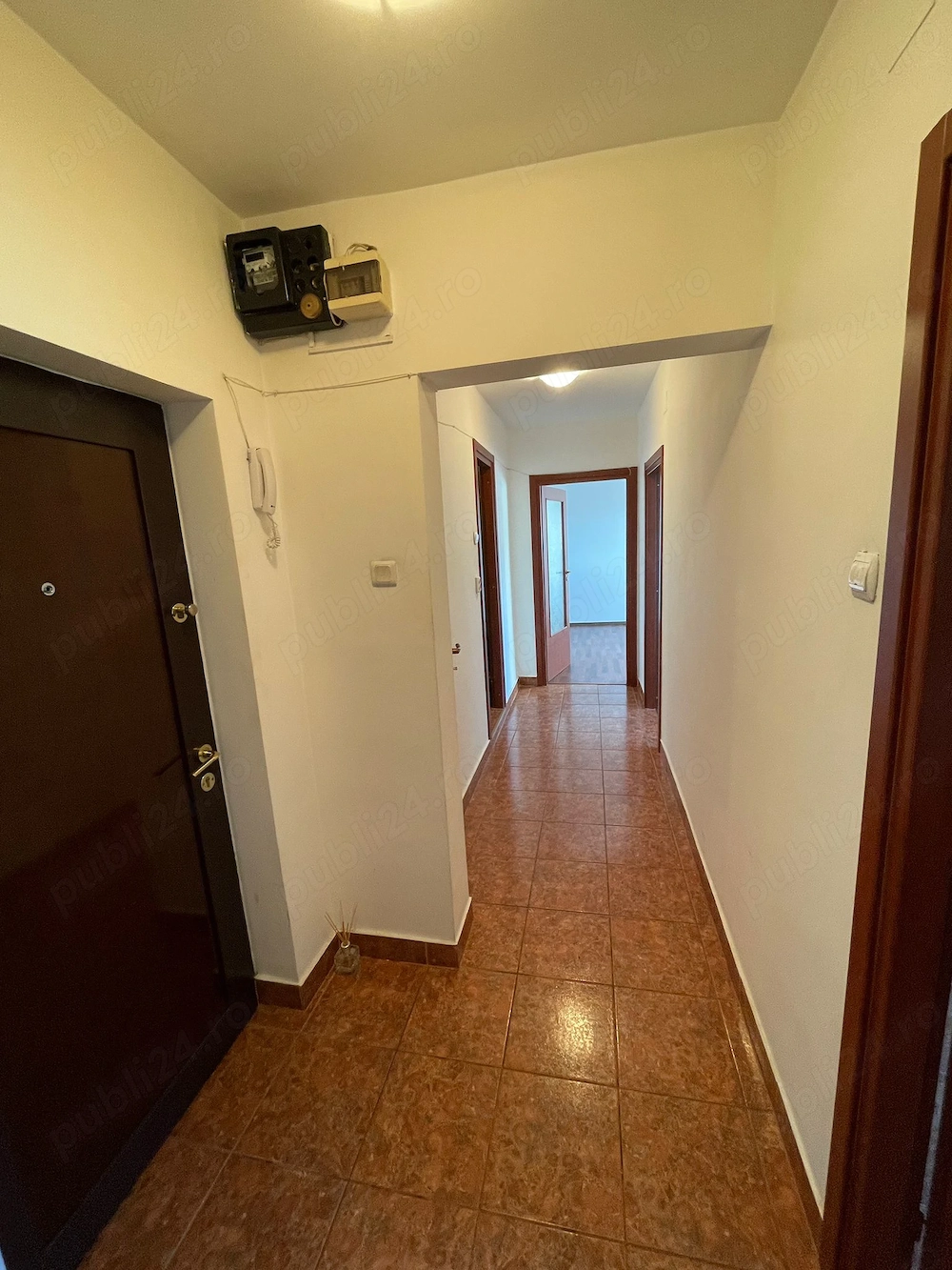 2 camere banu manta victoriei