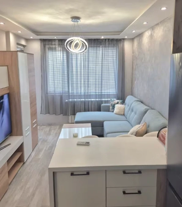 Inchiriez apartament 2 camere in  zona Militari Residence