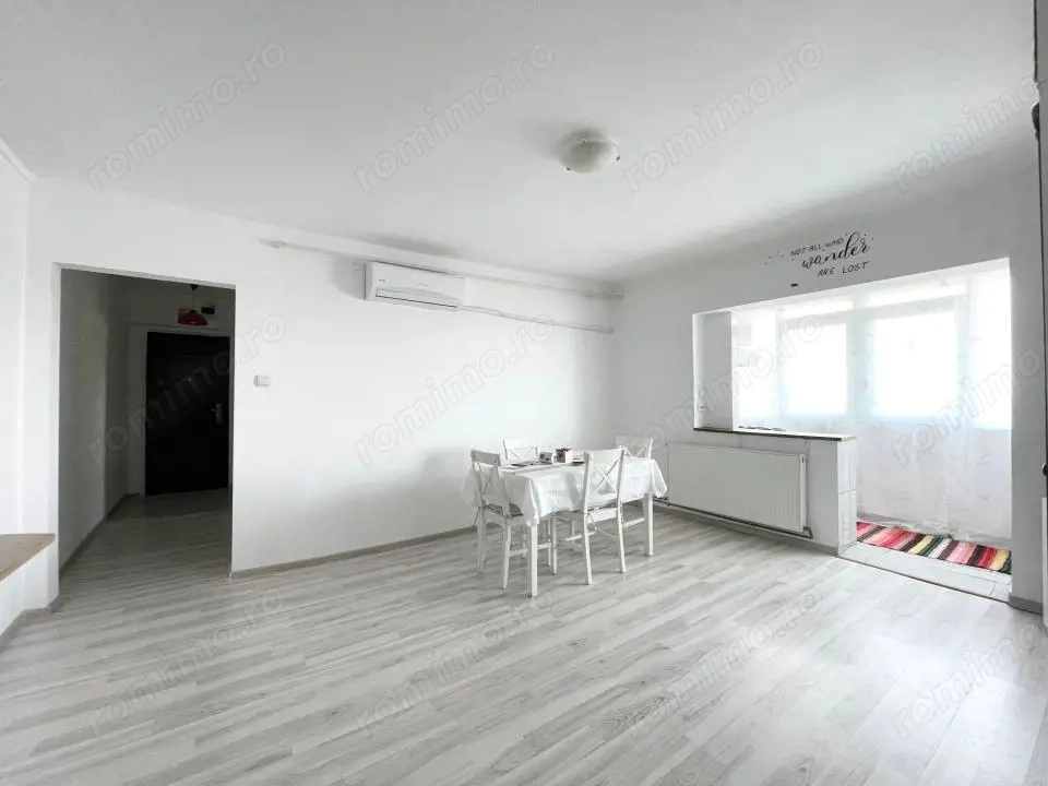 Apartament 3 camere, 54 mp utili - zona Buziasului