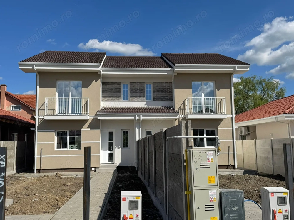Duplex Cartier Europa Toate utilitatile
