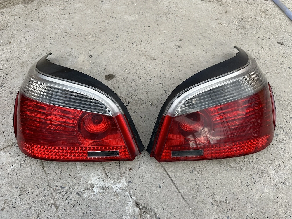 Vând stopuri BMW E60