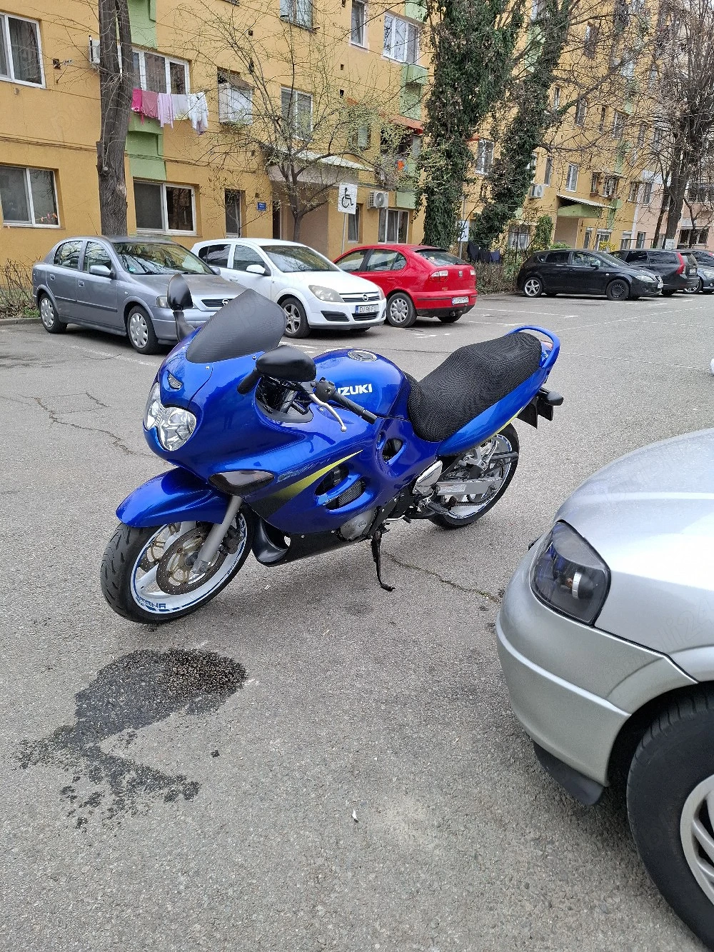 vand motocicleta Suzuki gsx600f
