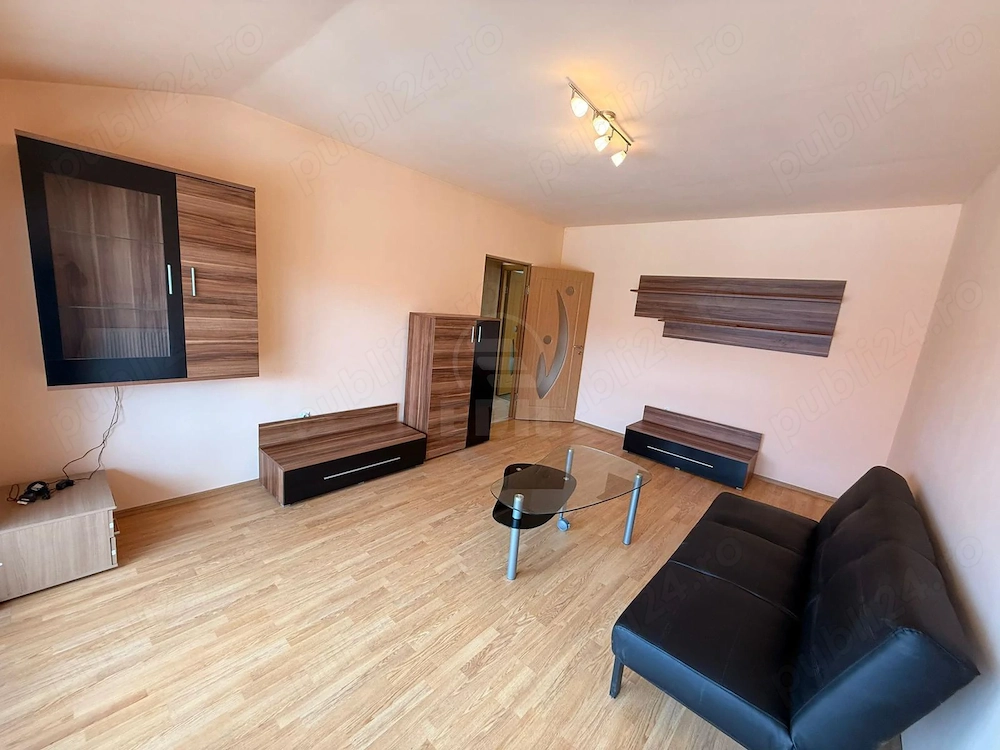 Apartament 2 camere decomandat ,zona Centrala