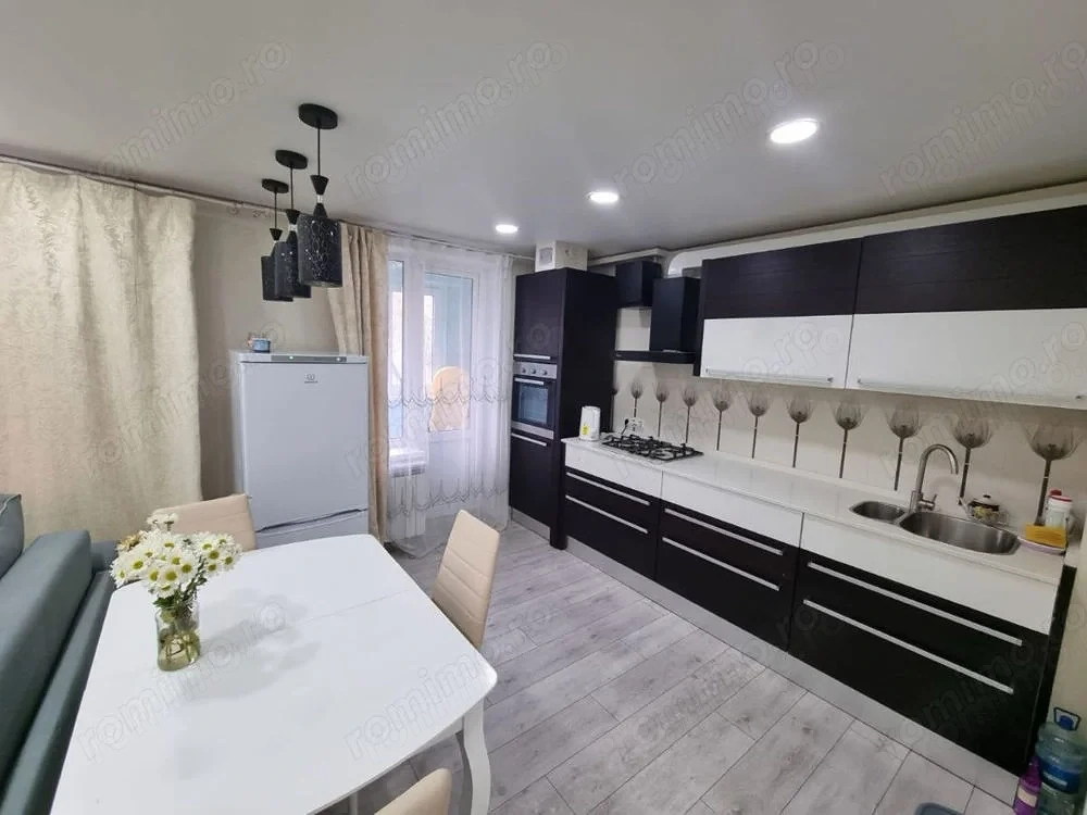 Apartament cu 2 camere de inchiriat in zona Gorjului 