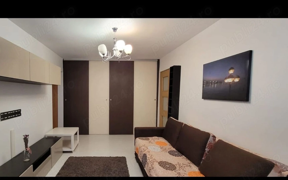 Gorjului, apartament 3 camere . Loc parcare