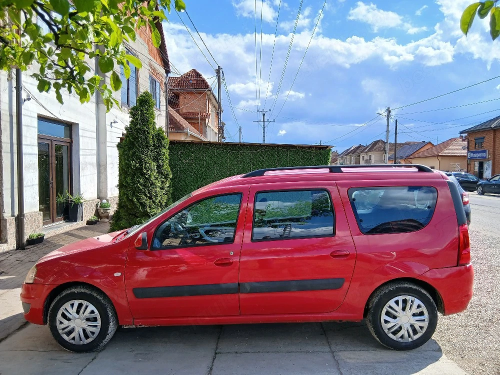 Dacia Logan Mcv 1.6 16 v an 2009 locuri 7 klima recent adusa