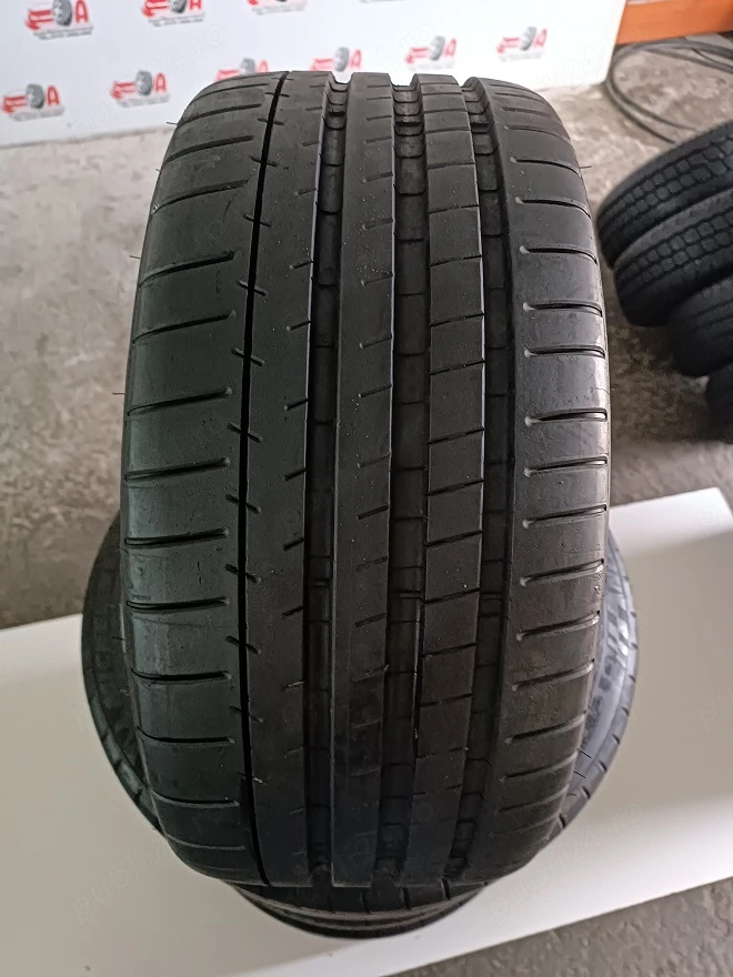 ANVELOPE 245 35 ZR19 93Y 245/35/ZR19 MICHELIN CP V10526 vara