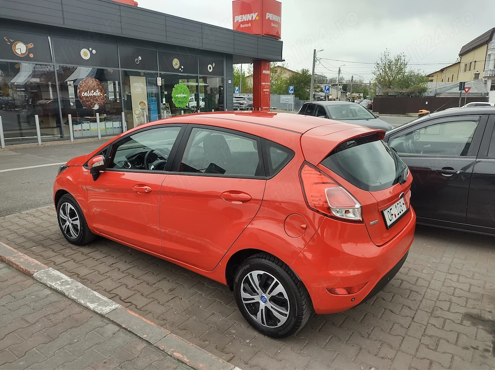Ford fiesta benzina EURO 5 PREȚ 3950 Euro 