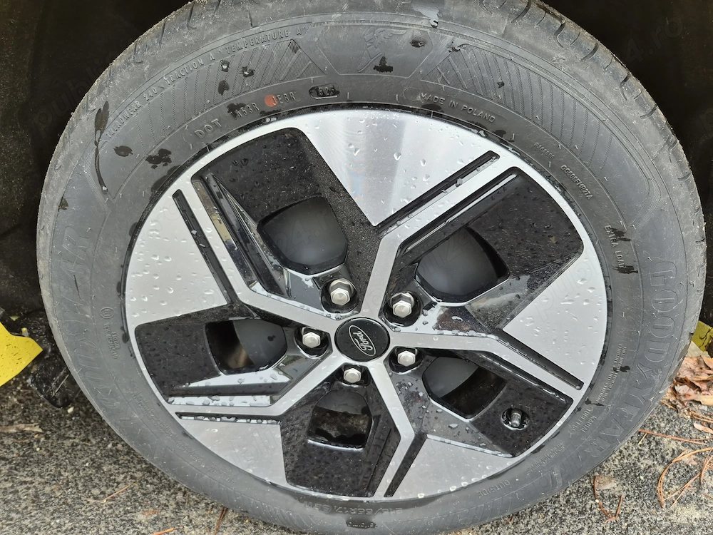 4 Anvelope VARA CA NOI Goodyear 215/55 R17 98W XL (DOT 2025) Puma E OEM