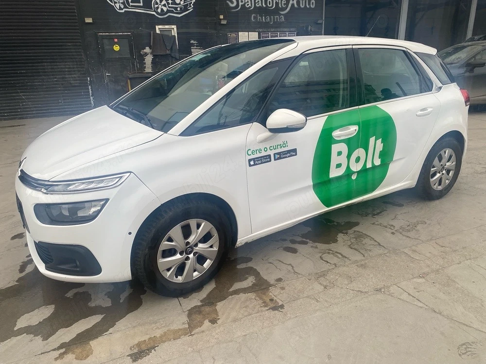 angajez sofer pentru uber bolt . oferim cazare