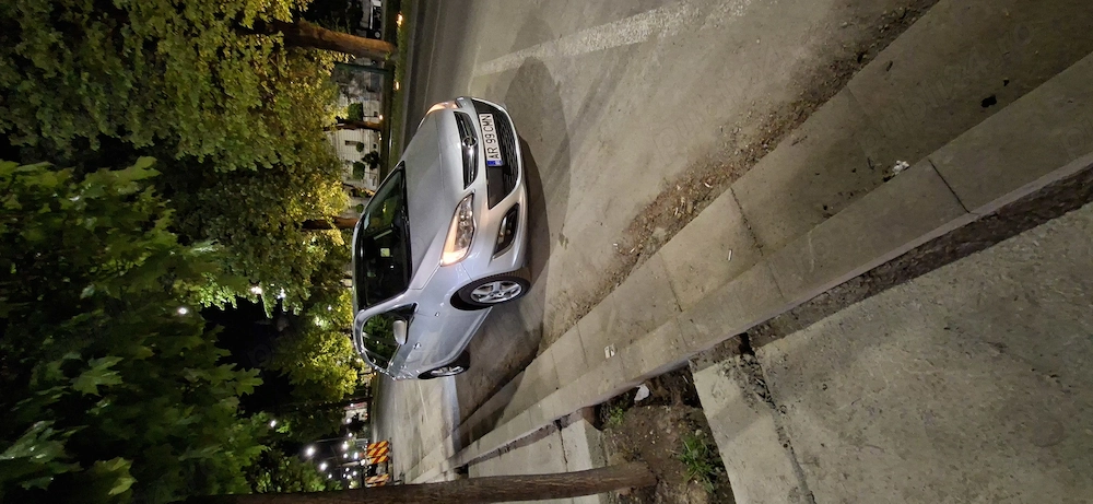 Opel Astra J Sports Tourer 2015