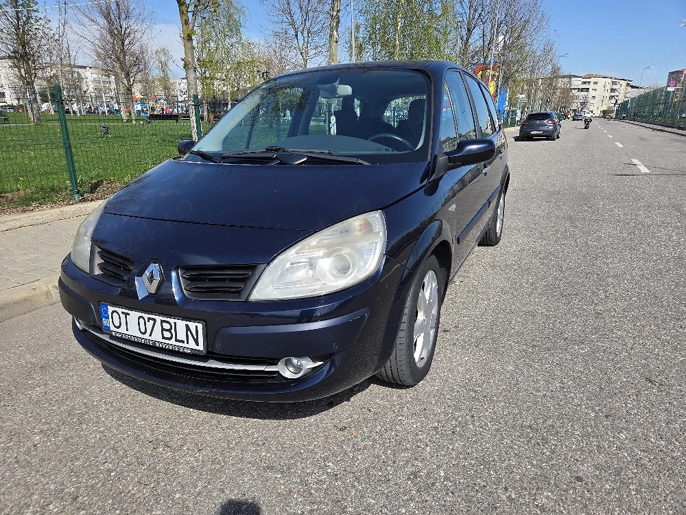 Renault  Grand Scenic 7 locuri
