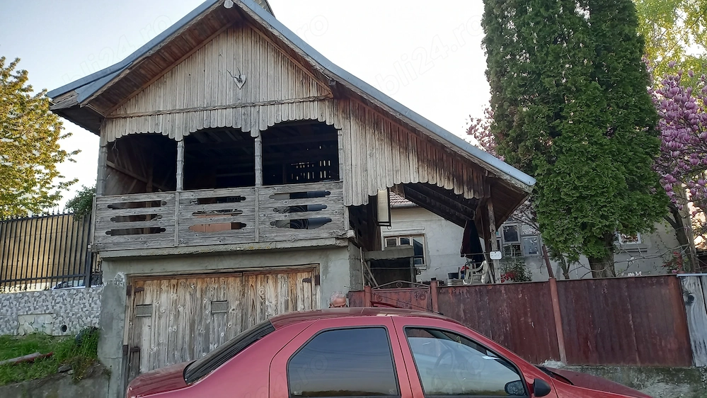 La schimb cu apartament la parter sau la 1.