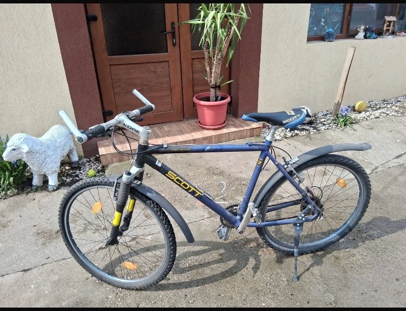 Vând biciclete 