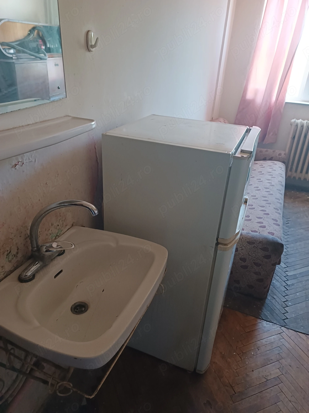 Proprietar, vând garsonieră 1 camera 
