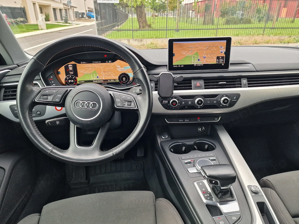 Audi A4 2.0 TDI S tronic cu doar 100.000 km la bord