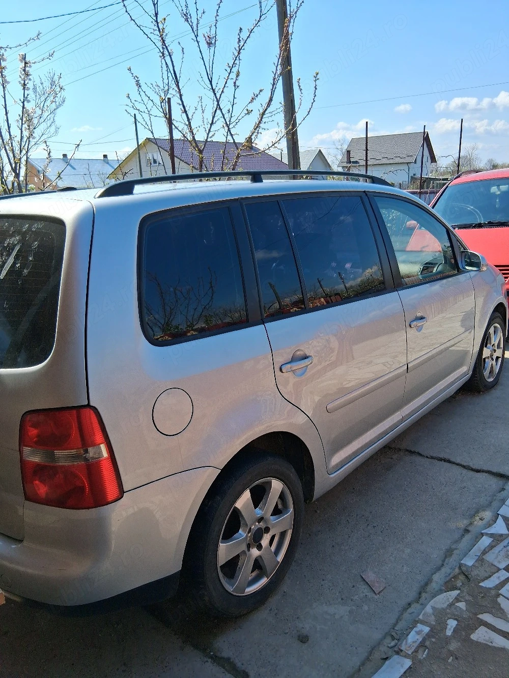 de vinzare saran 2001Turan 2004