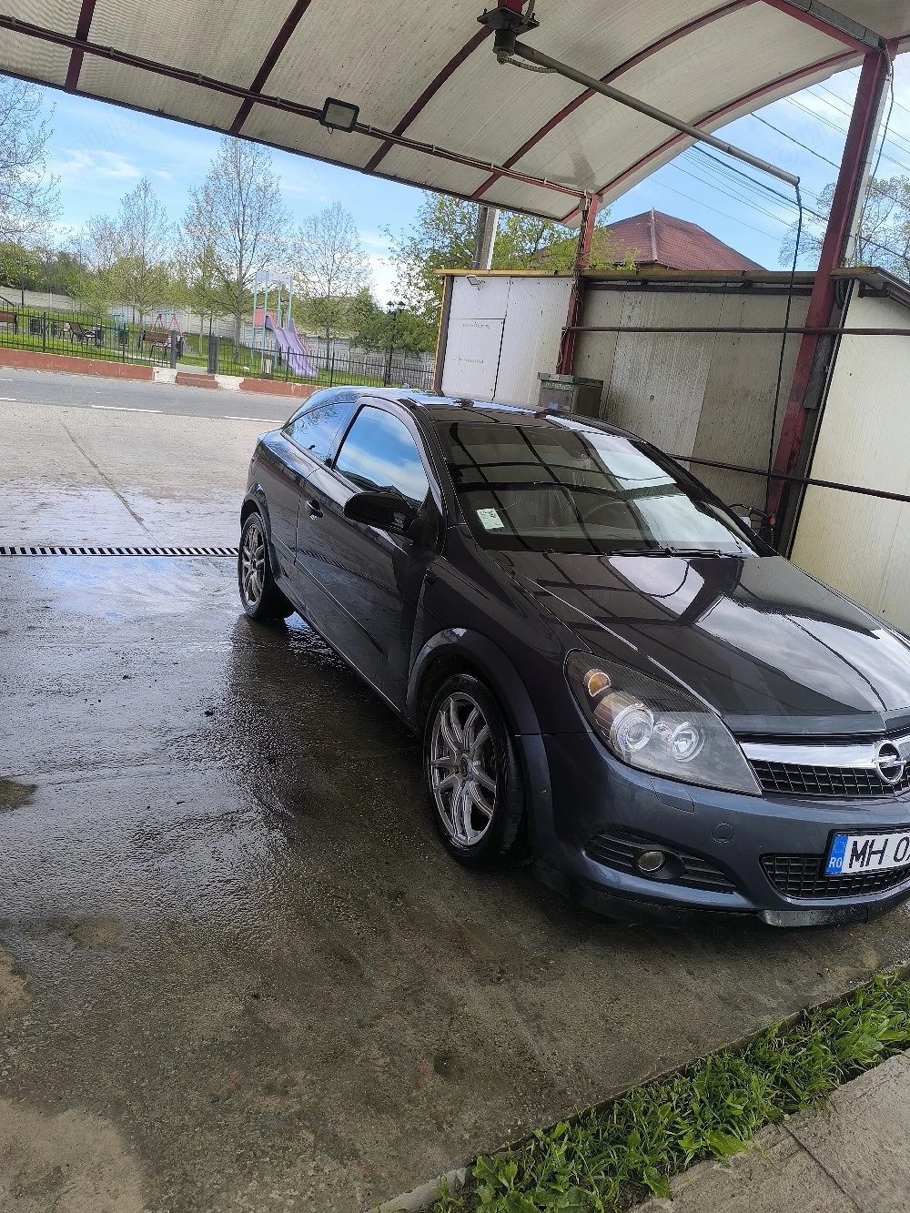 vand Opel astra H GTC 19 150 cp 2009 