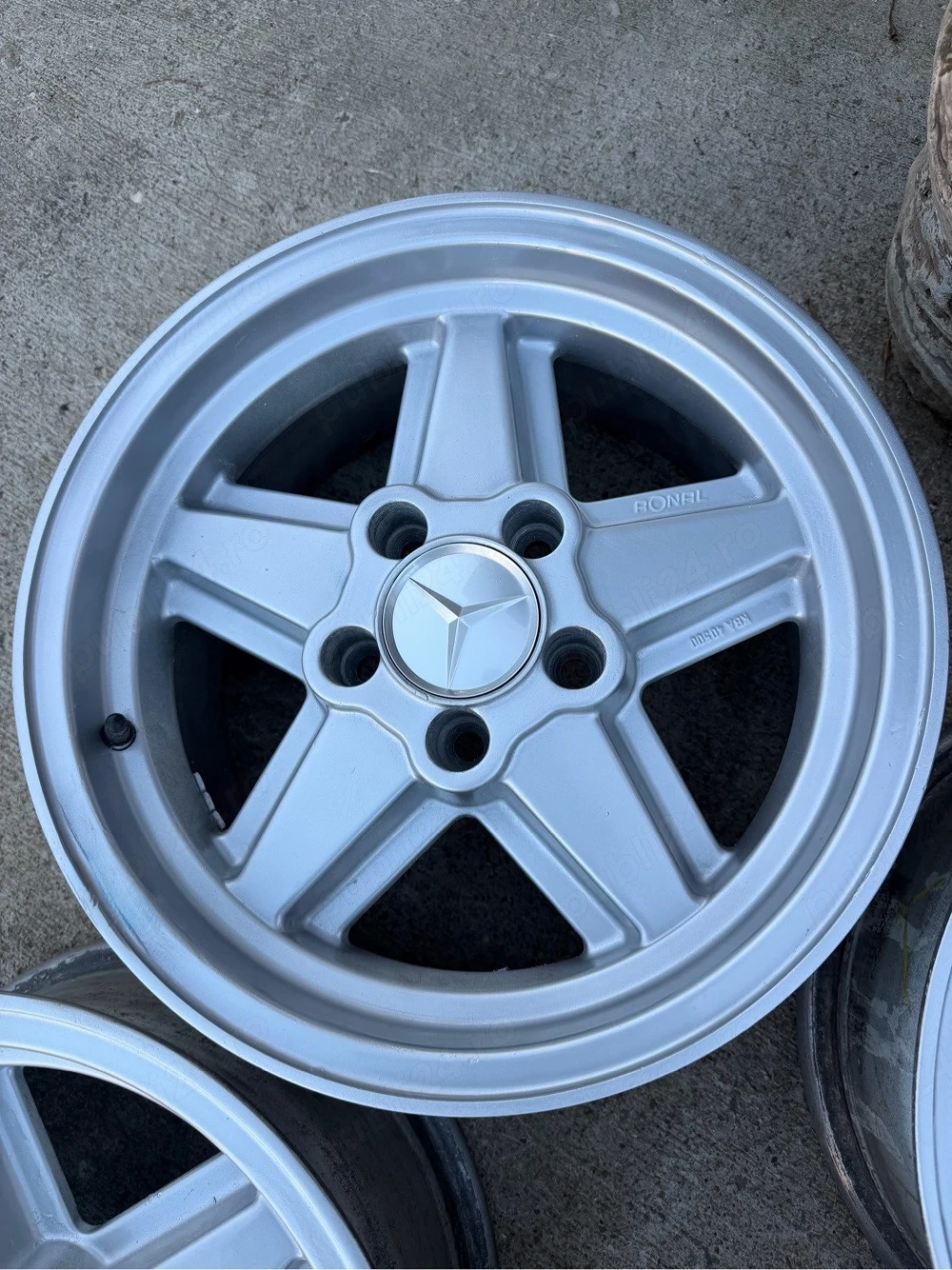 Jante RETRO Mercedes Benz, R15, Penta, W123, W124