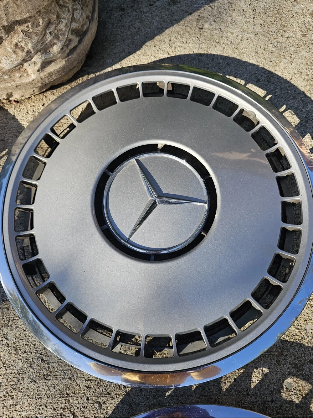 Capace RETRO Mercedes Benz W140, R16, originale, stare buna. Livrare colet cu verificare