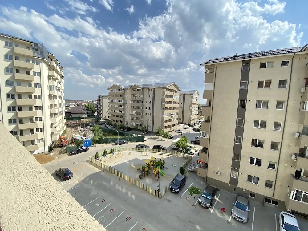 Apartament cochet-Loc parcare- Zona Sos Alexandriei-Leroy Merlin