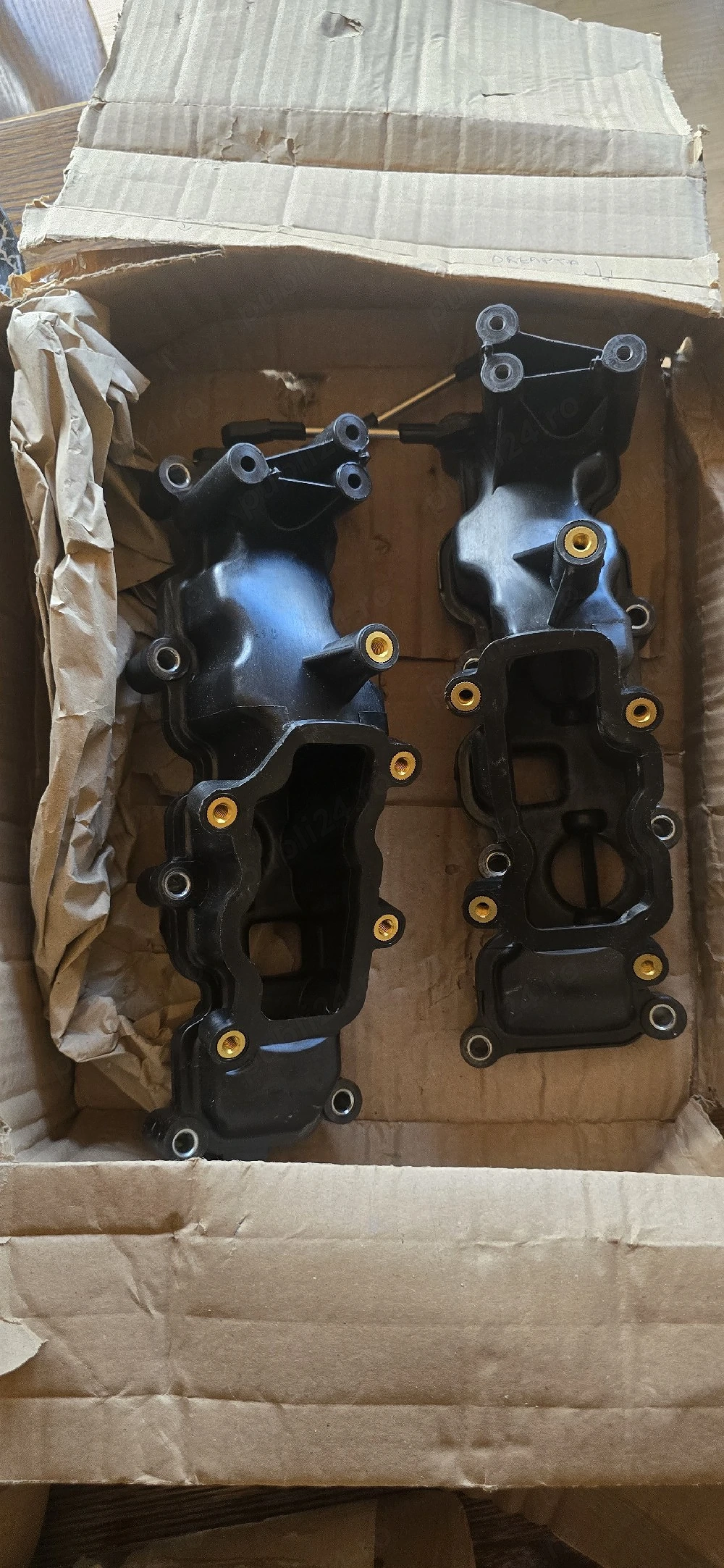 Galerie de admisie motor (set stânga și dreapta).