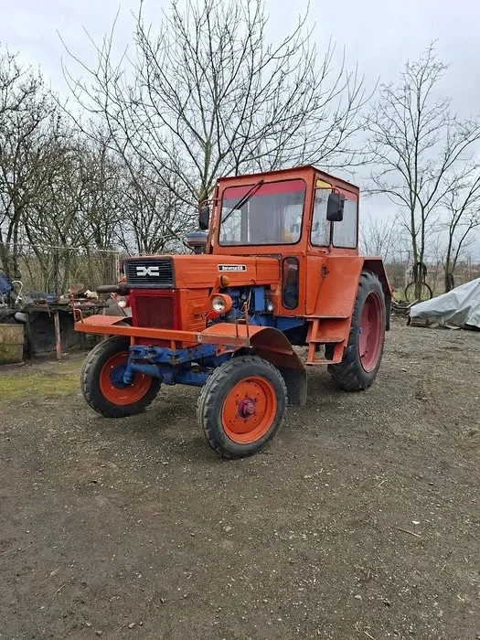 tractor u650