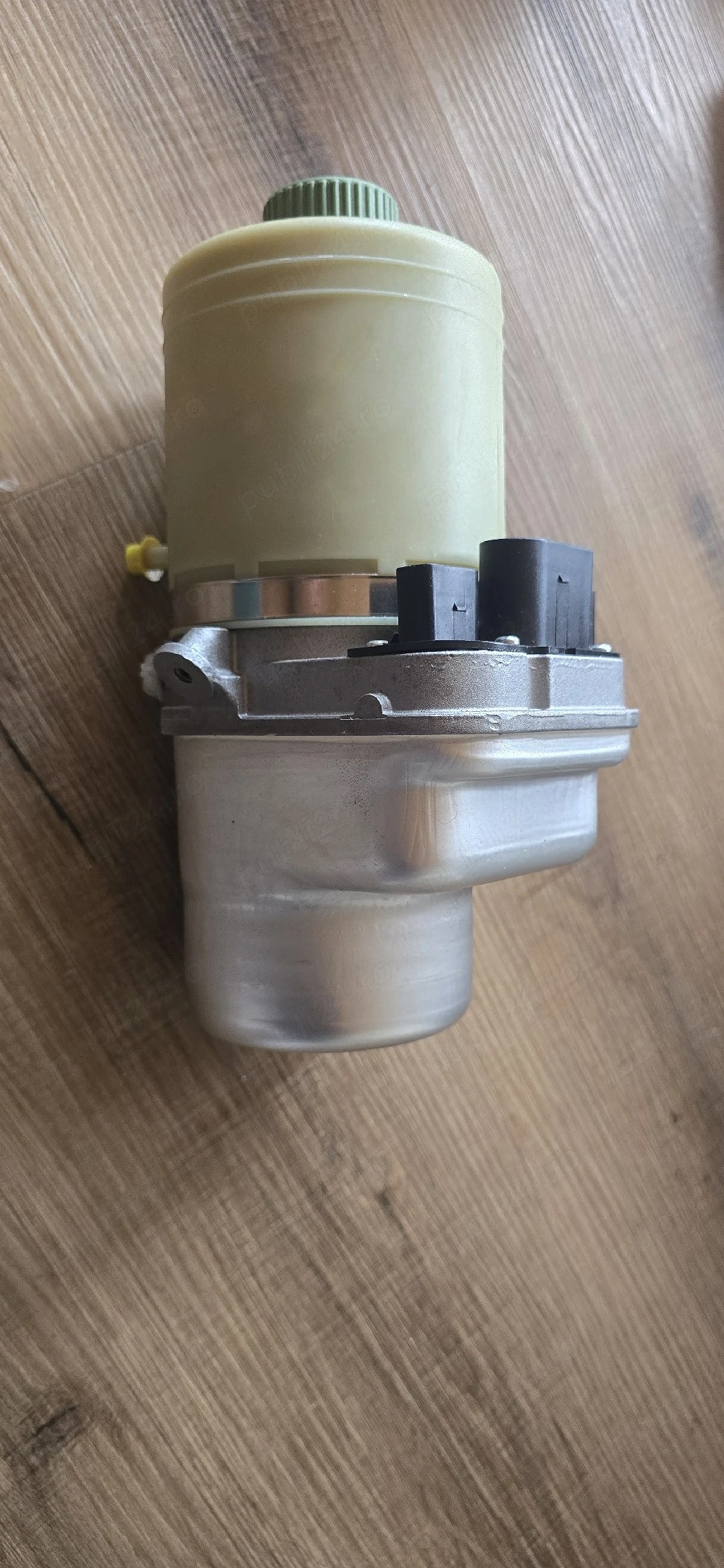 Pompa servodirecție 